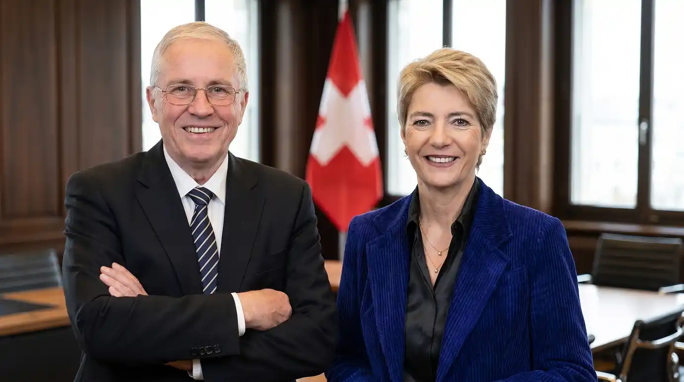 David Vélez con ministro